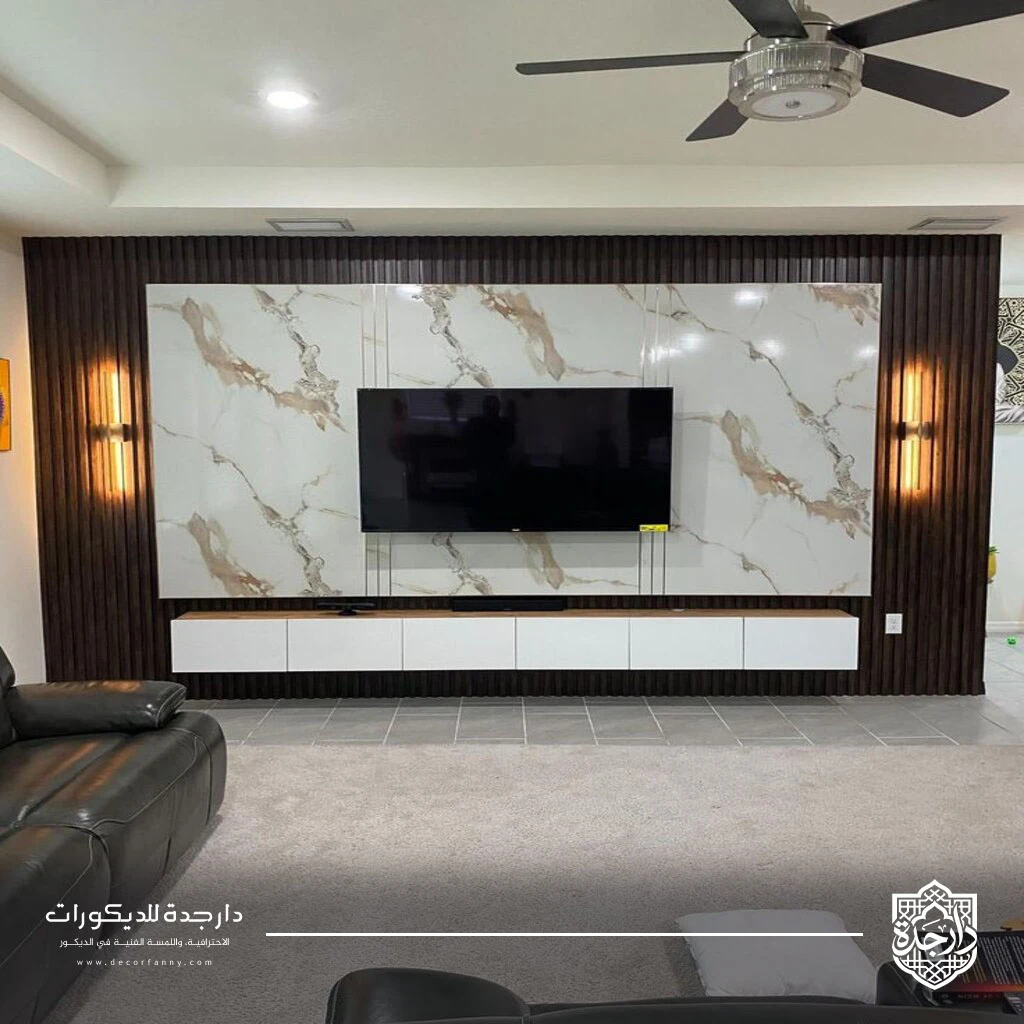 تركيب بديل رخام خلف الشاشة في جدة